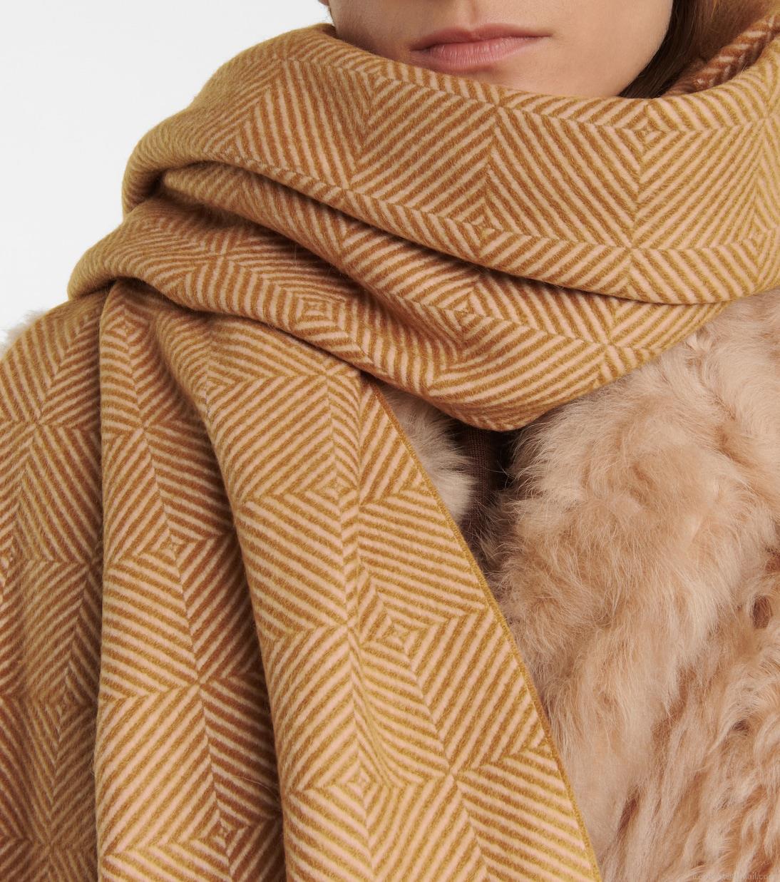 Loro PianaTurati herringbone cashmere scarf