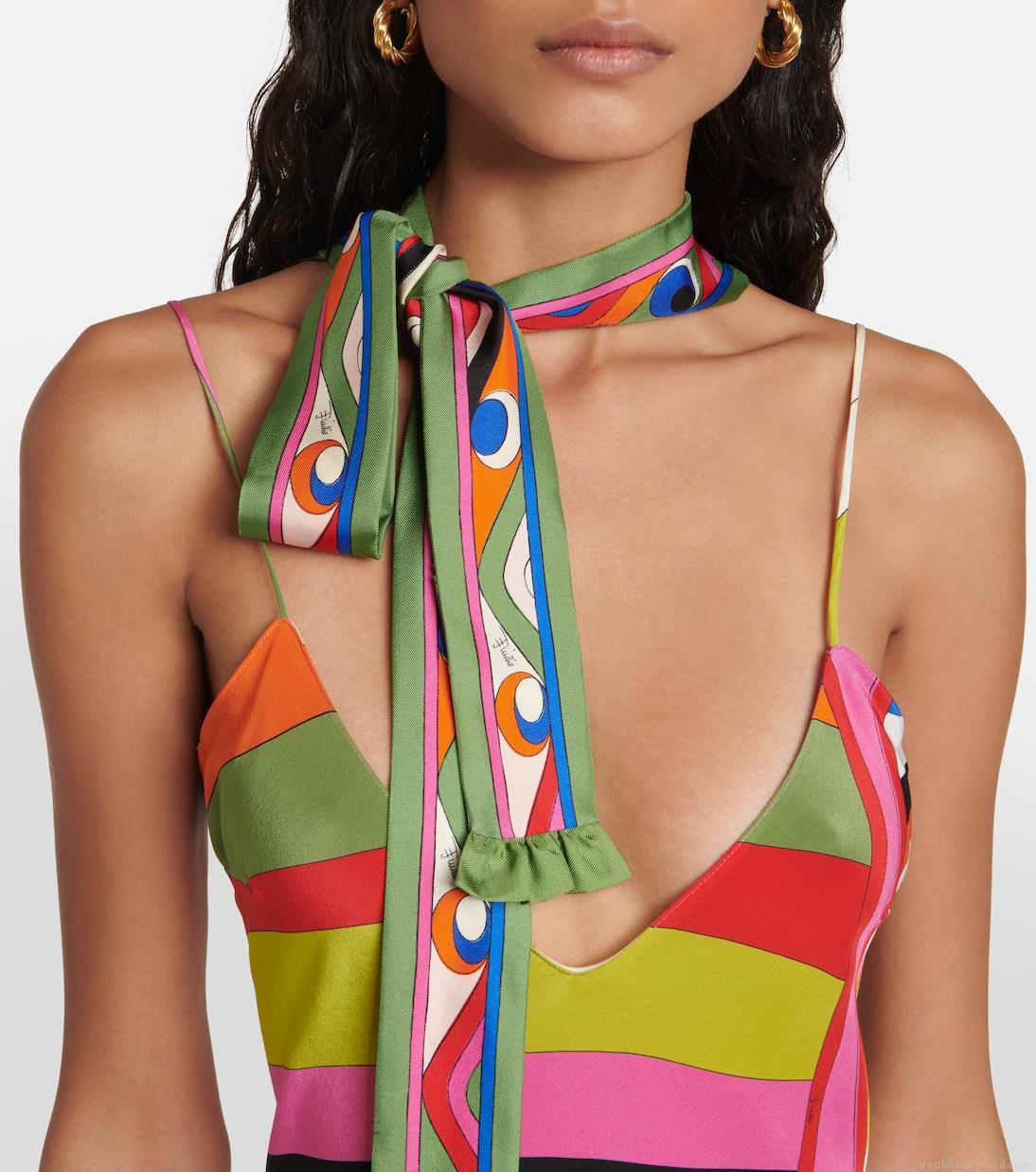 PucciPrinted silk scarf