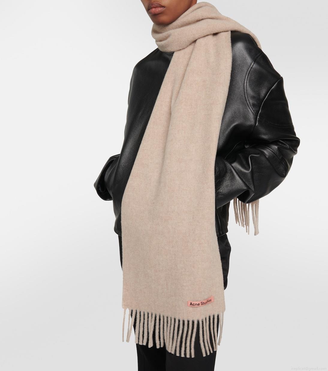 Acne StudiosCanada Skinny fringed wool scarf