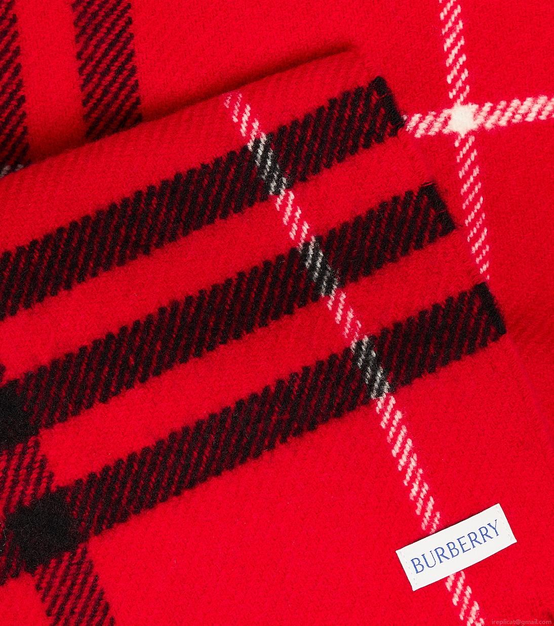 BurberryBurberry Check wool and cashmere scarf