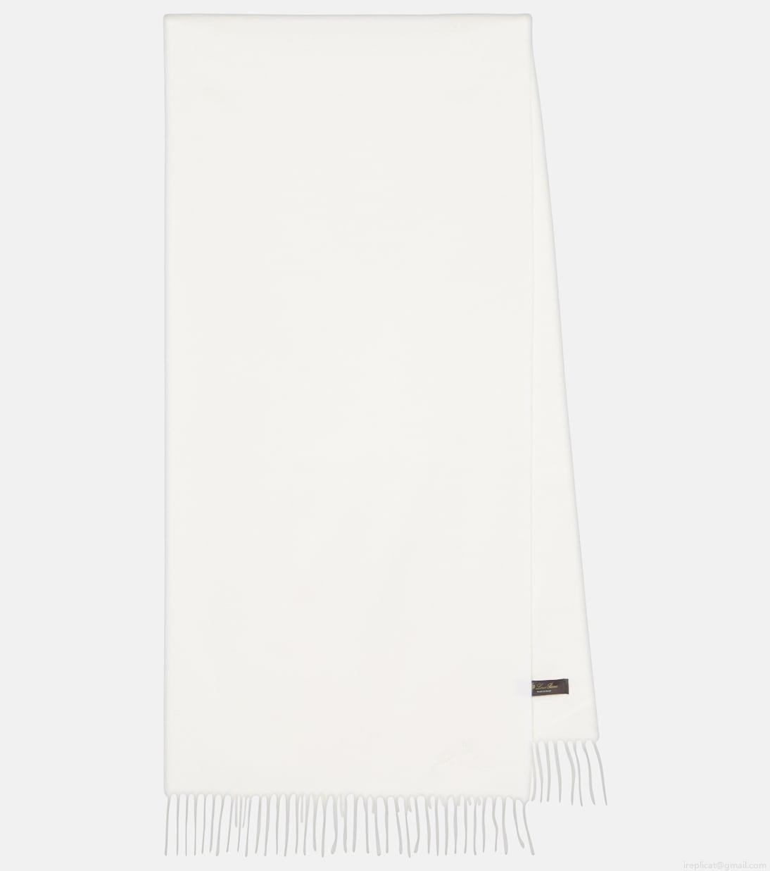 Loro PianaCashmere scarf