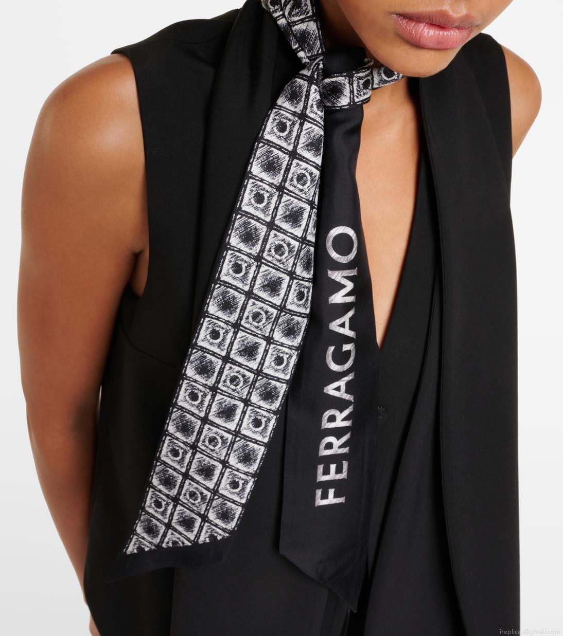 FerragamoPrinted silk scarf