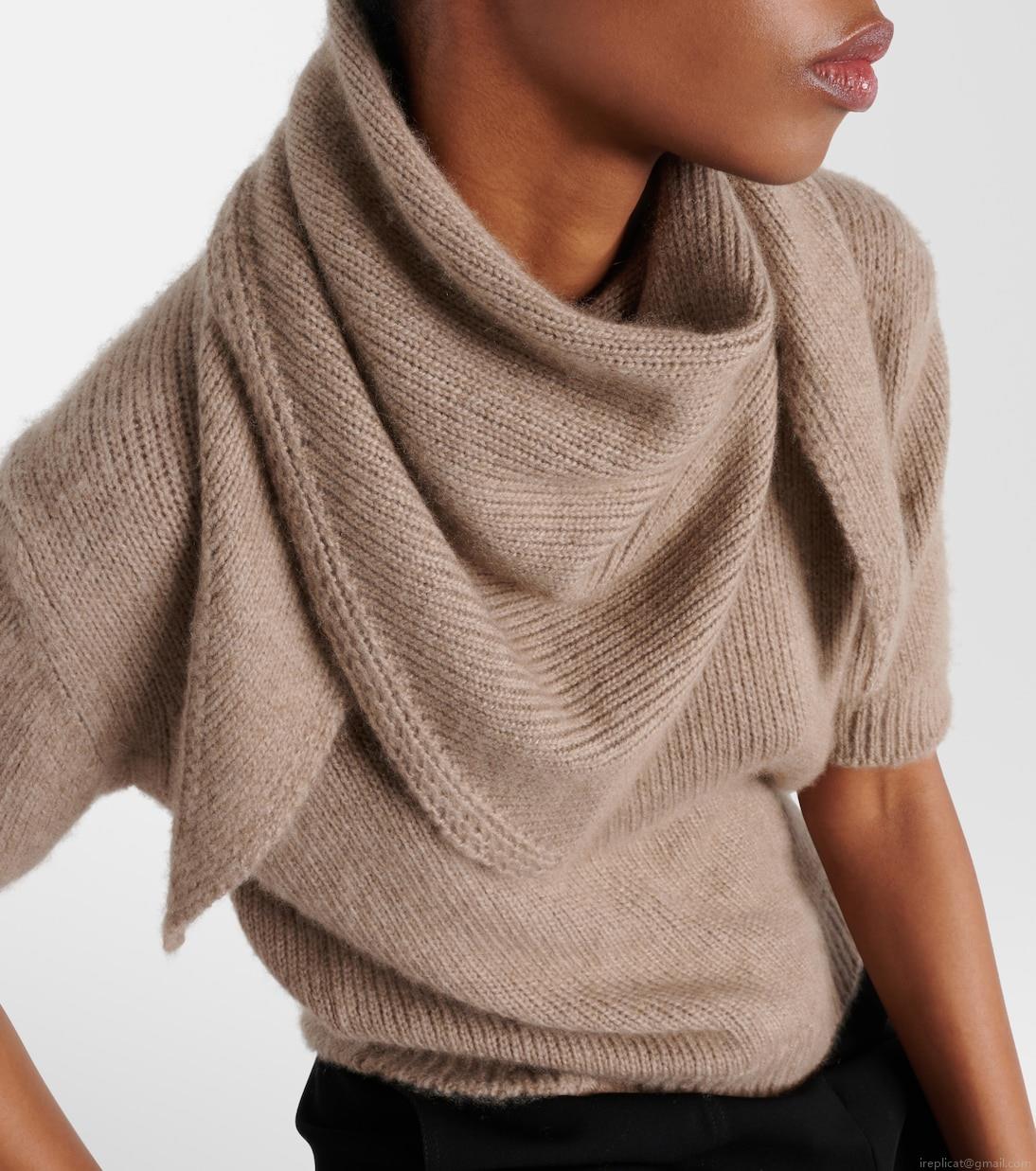 The RowHit cashmere scarf