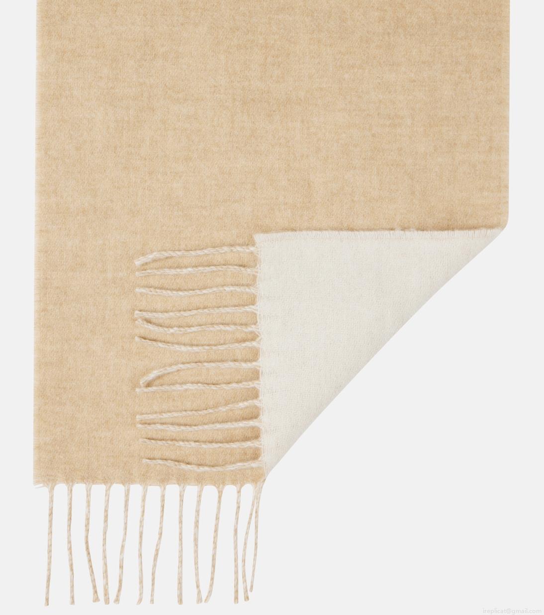 LoeweWool and cashmere scarf