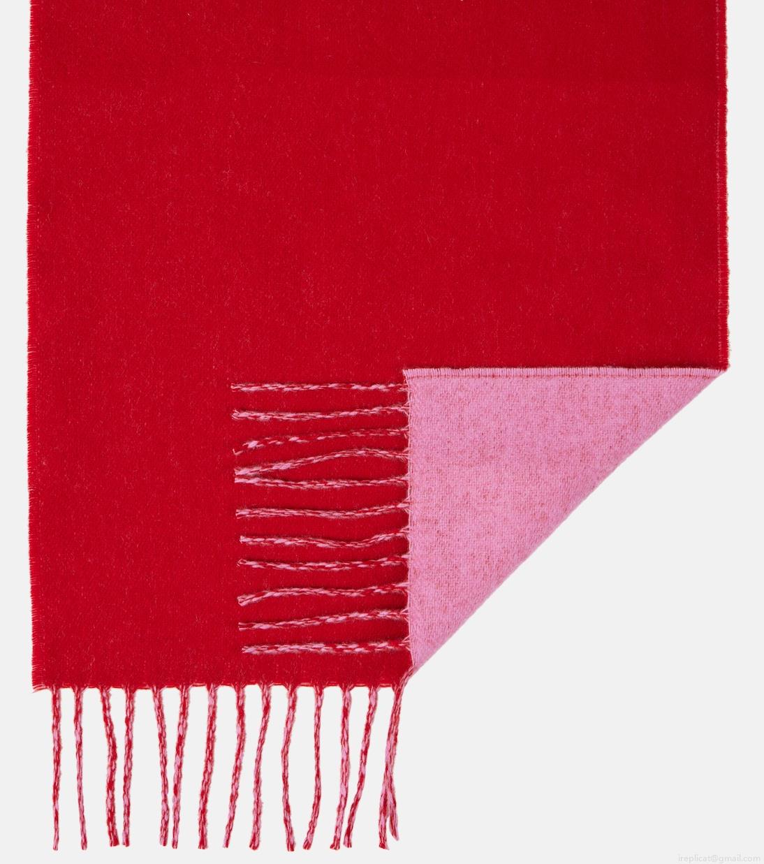 LoeweWool and cashmere scarf