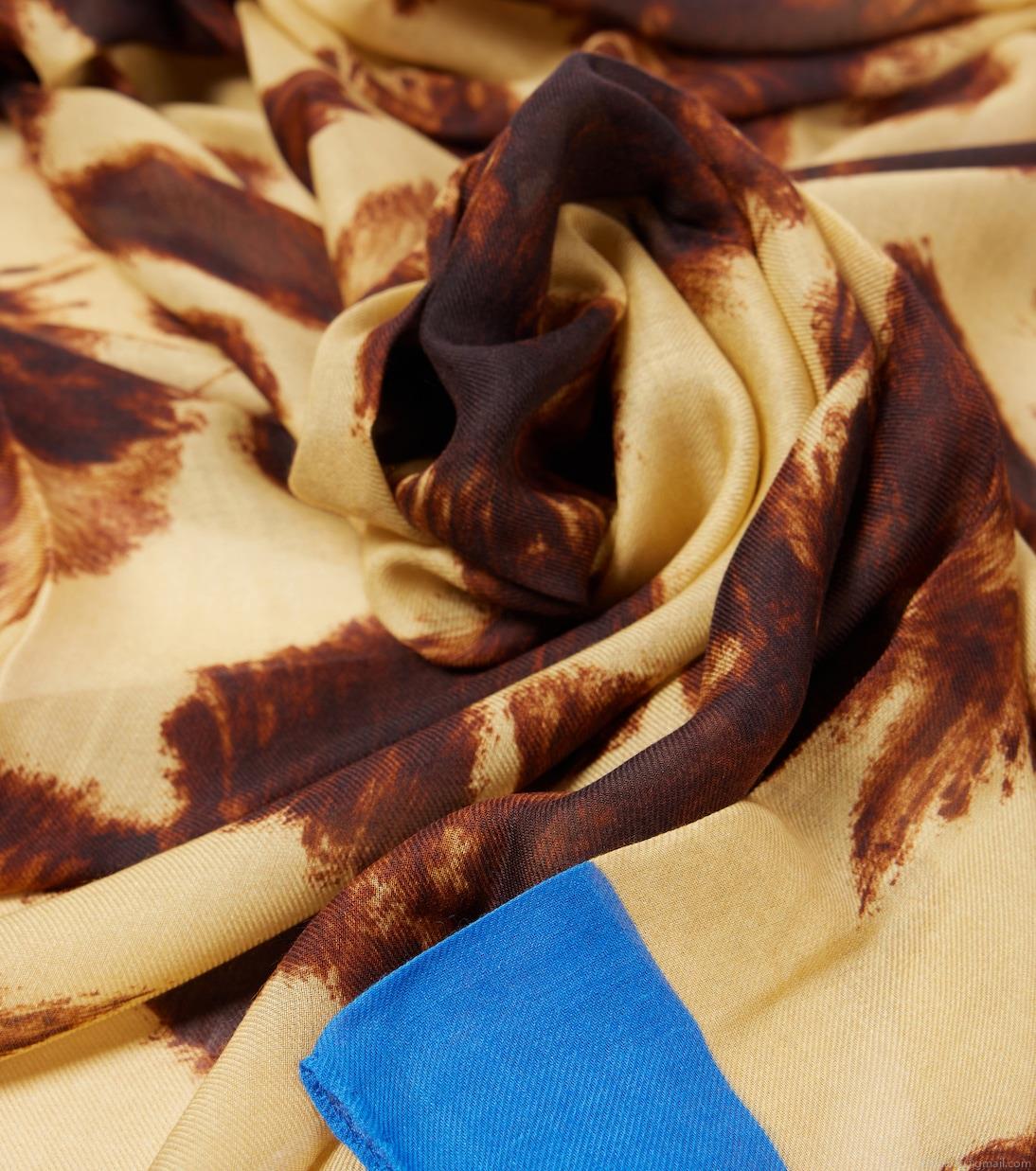 Dries Van NotenPrinted scarf