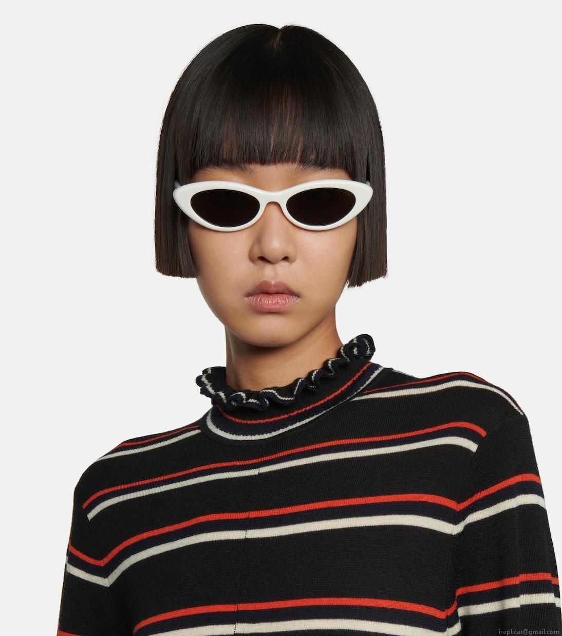 Celine EyewearCat-eye sunglasses