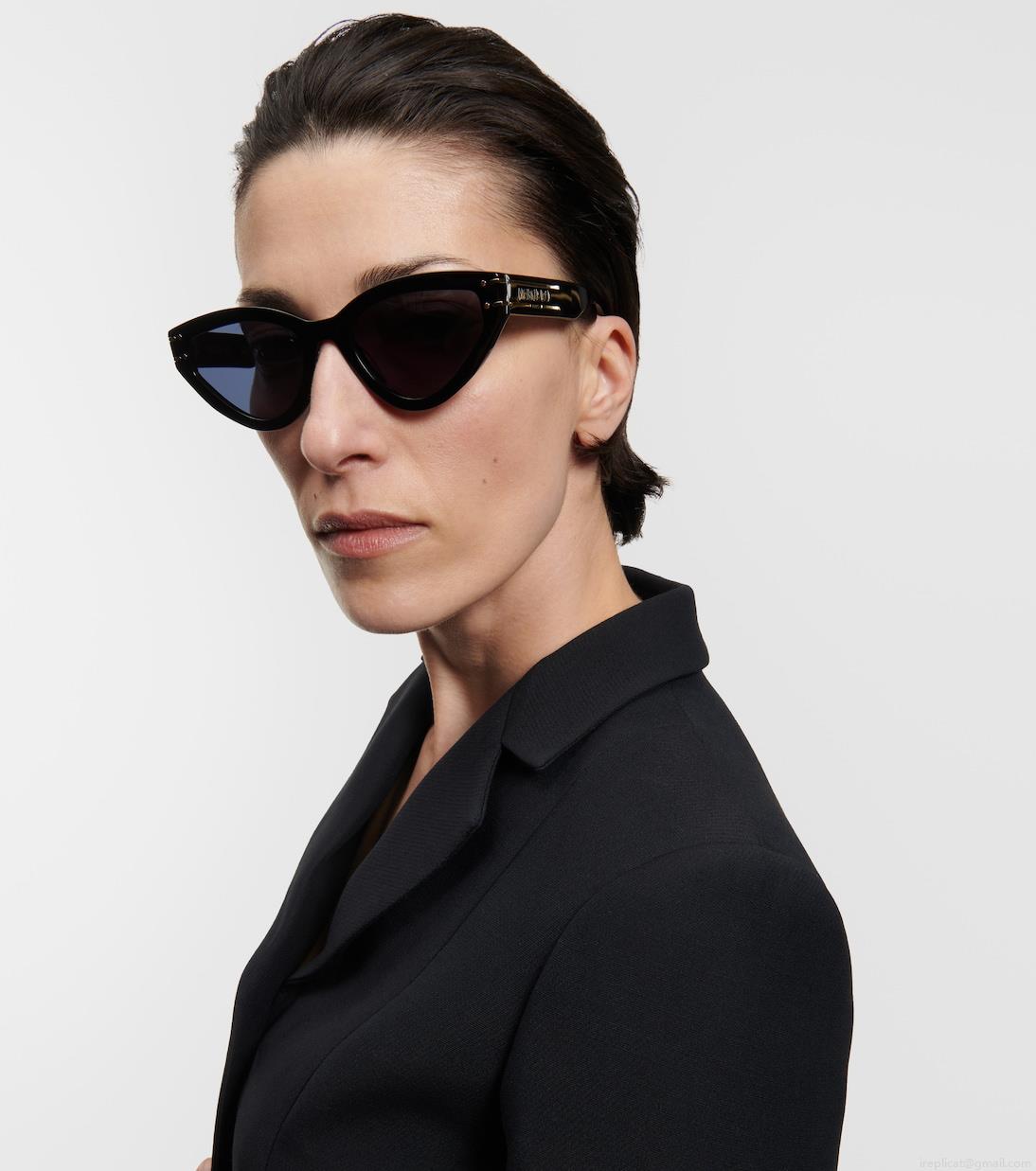 Dior EyewearDiorSignature B2U cat-eye sunglasses