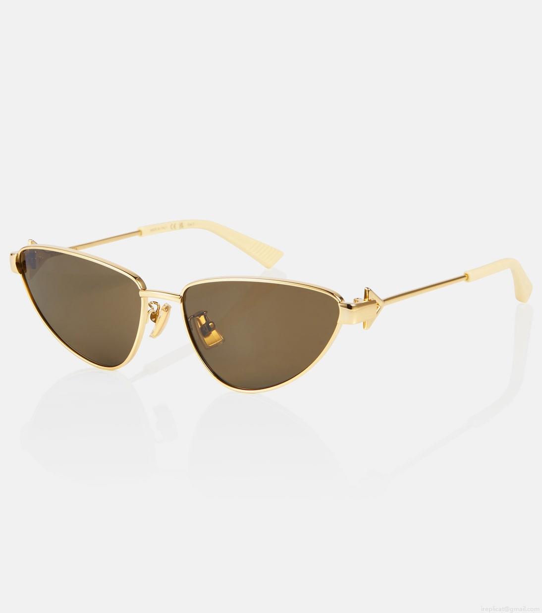 Bottega VenetaTurn cat-eye sunglasses