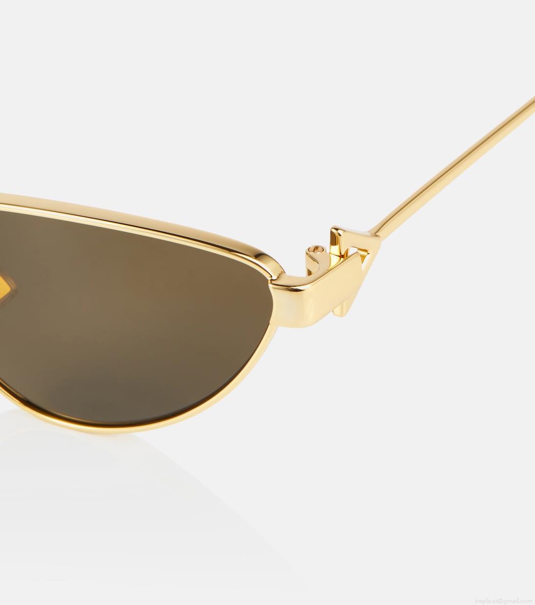 Bottega VenetaTurn cat-eye sunglasses