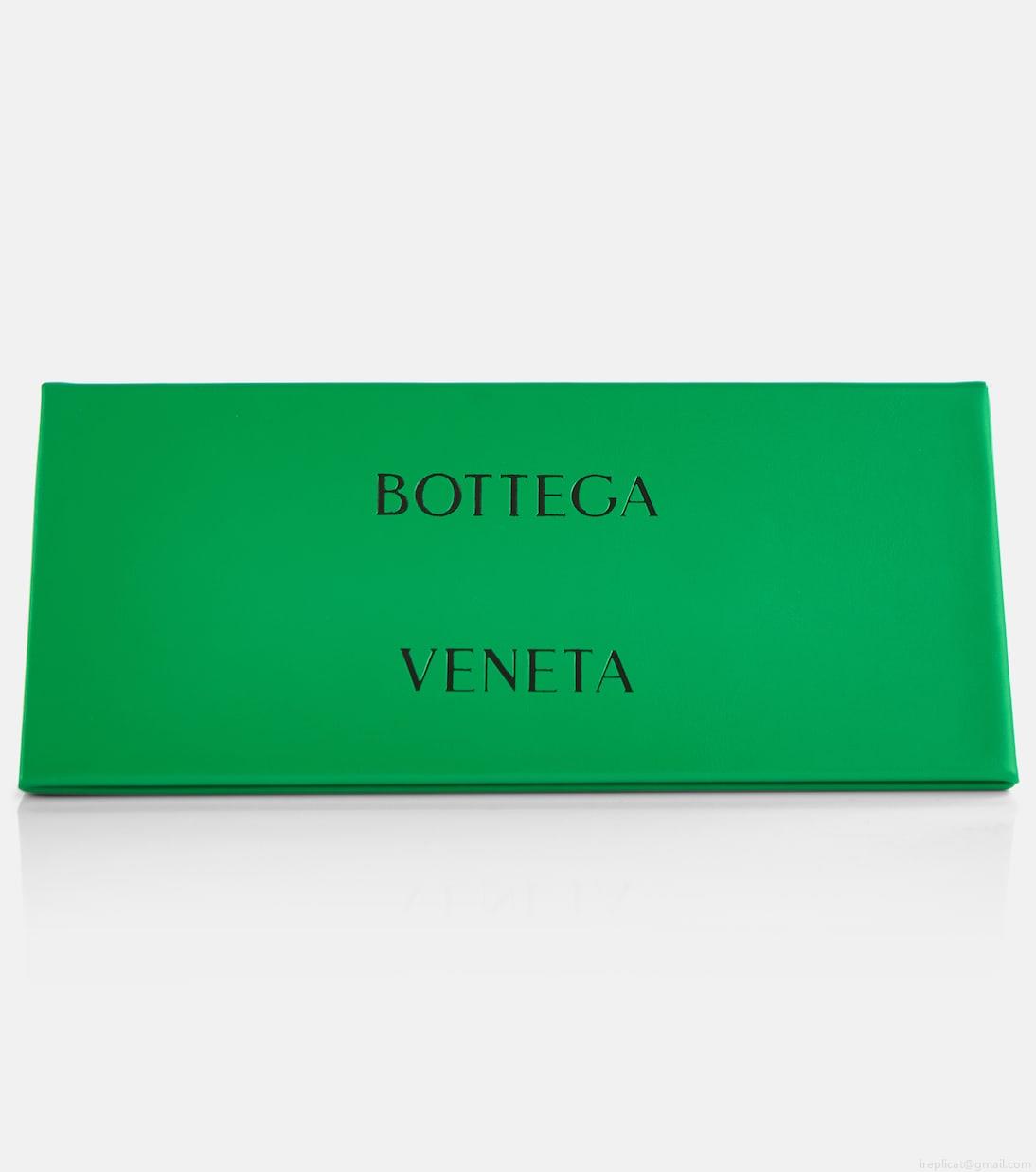 Bottega VenetaBombe oval sunglasses