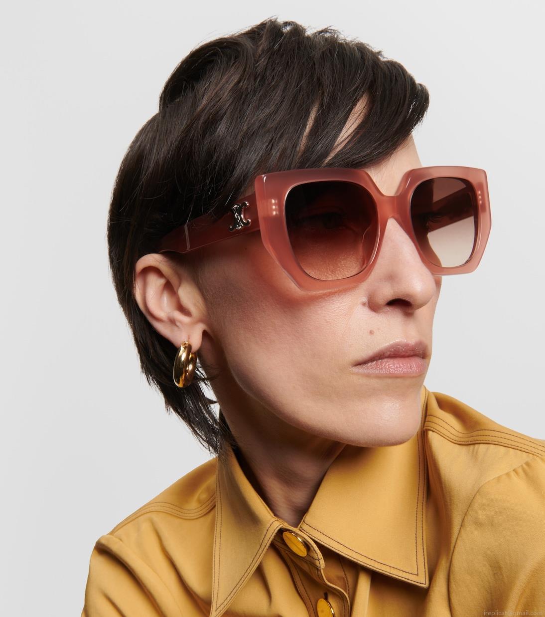 Celine EyewearOversized sunglasses