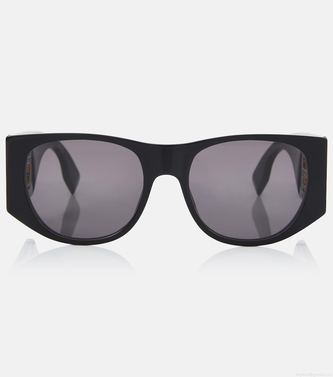 FendiBaguette oversized sunglasses