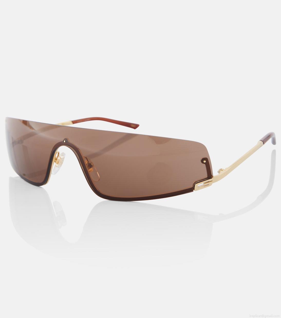 GucciMetal flat-top sunglasses