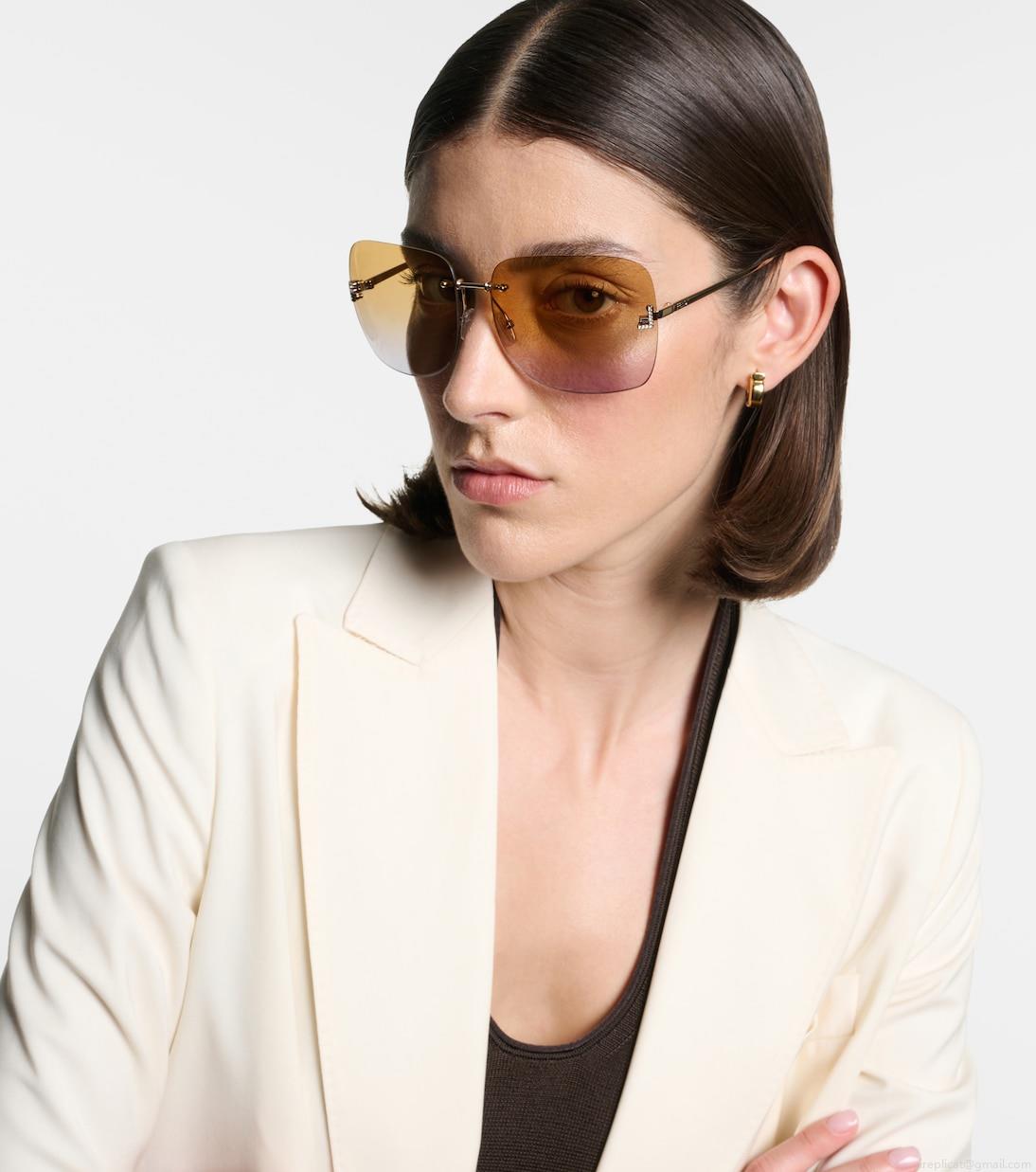 FendiFendi First Crystal square sunglasses